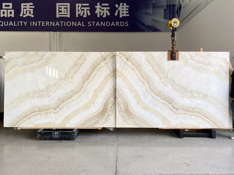 Wooden Grain Onyx