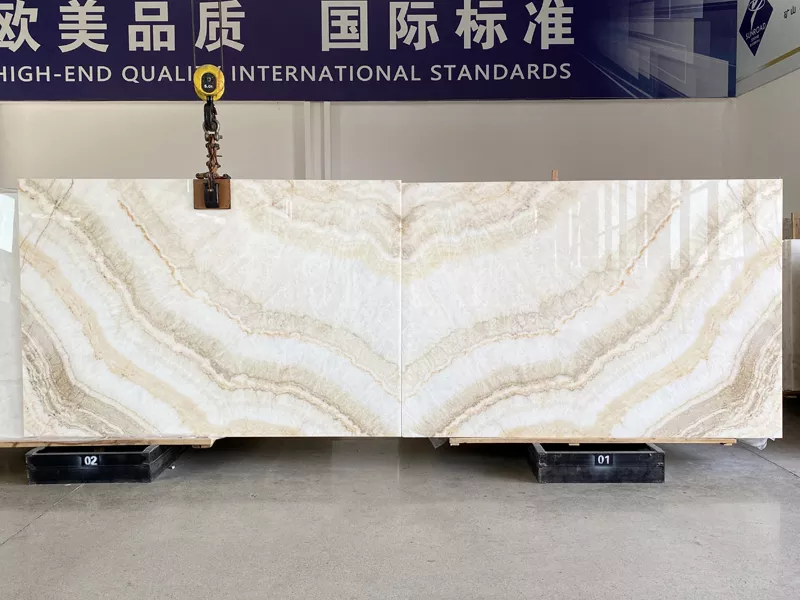 Wooden Grain Onyx