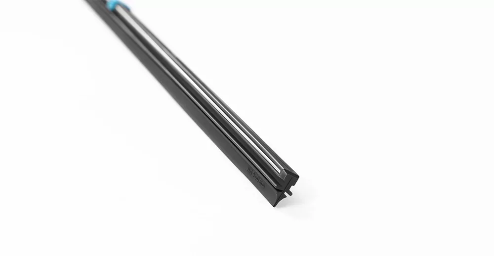 natural rubber wiper blade with Teflon coating close up structure detail