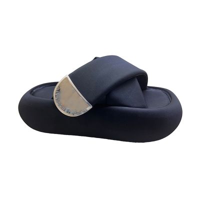 New stylish platform slippers for women ES4524016