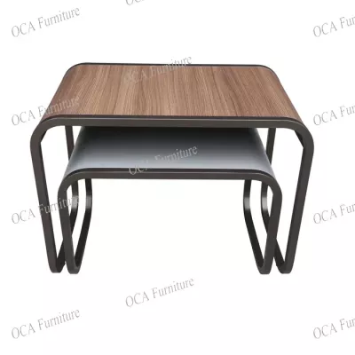 Nesting table