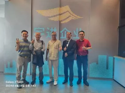 Korean customers visit the factory