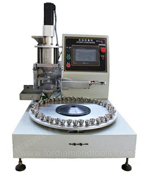 Automatic weighing machine for diamond powder